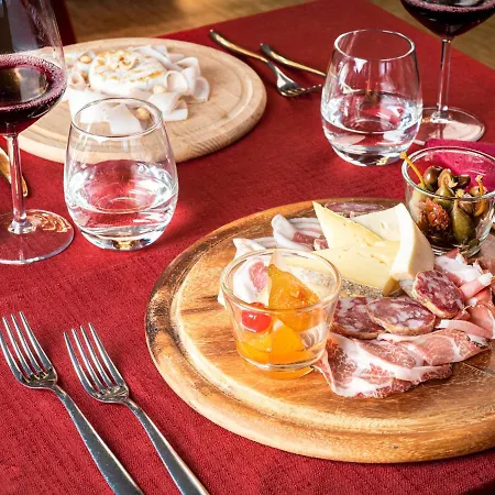 فندق D'oro ماكوجناجا